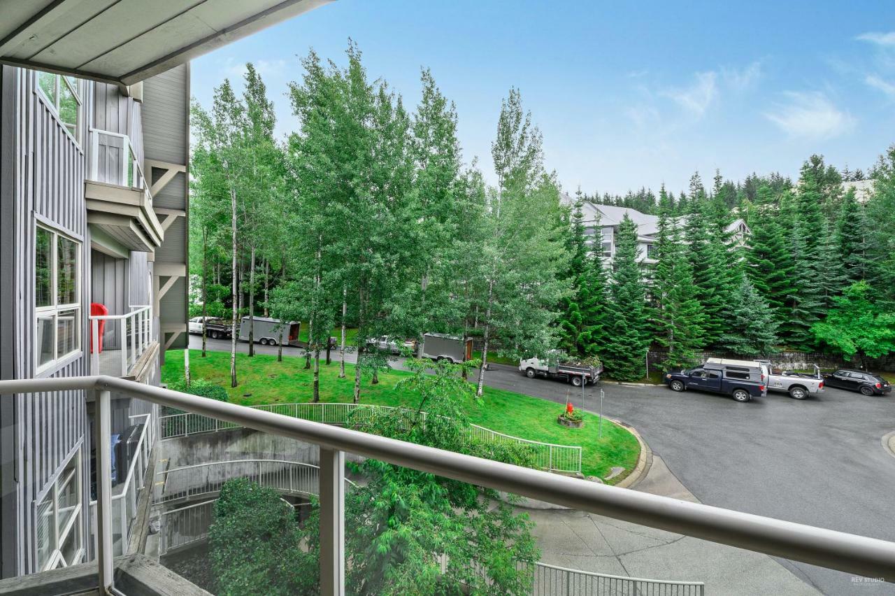 The Best Ski-In/Ski-Out At The Aspens ウィスラー エクステリア 写真