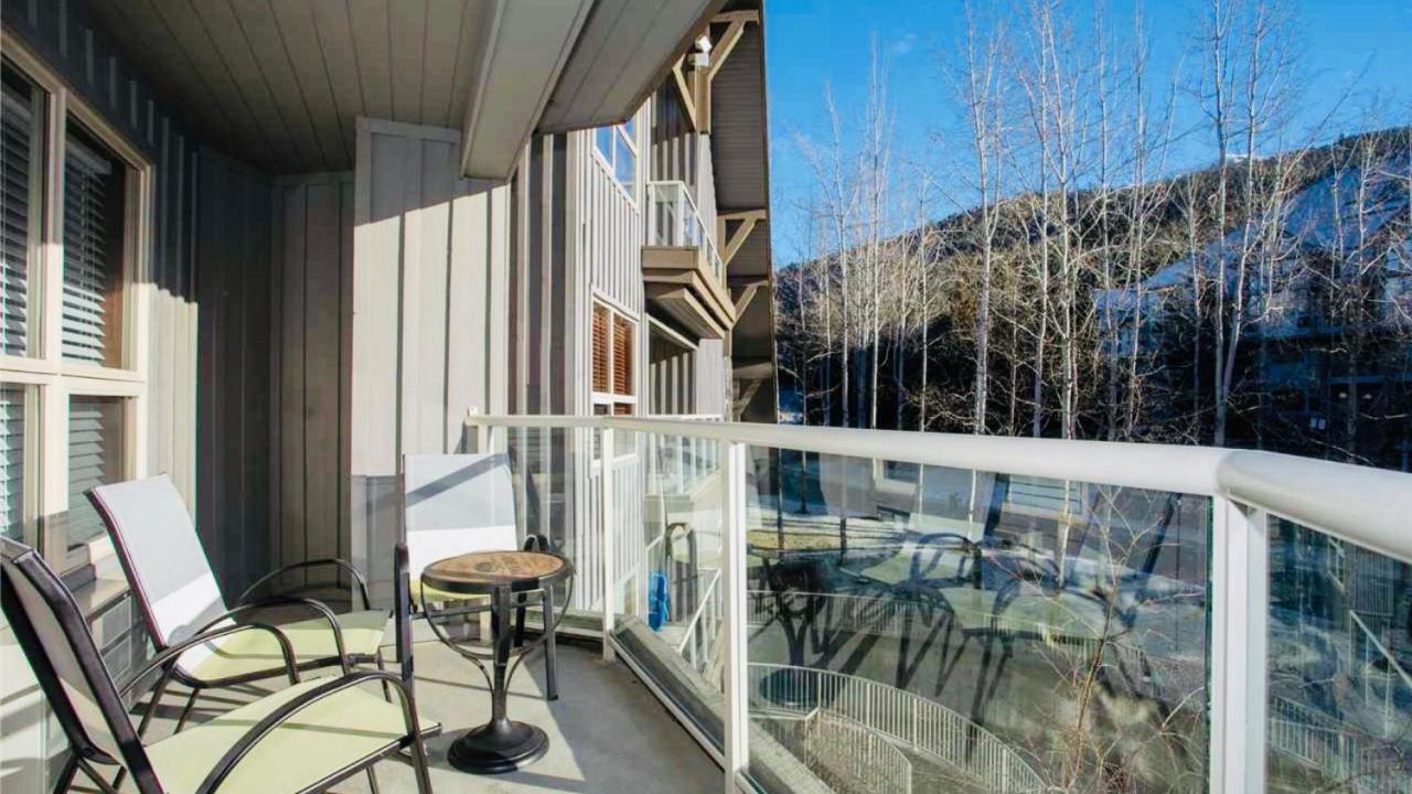 The Best Ski-In/Ski-Out At The Aspens ウィスラー エクステリア 写真